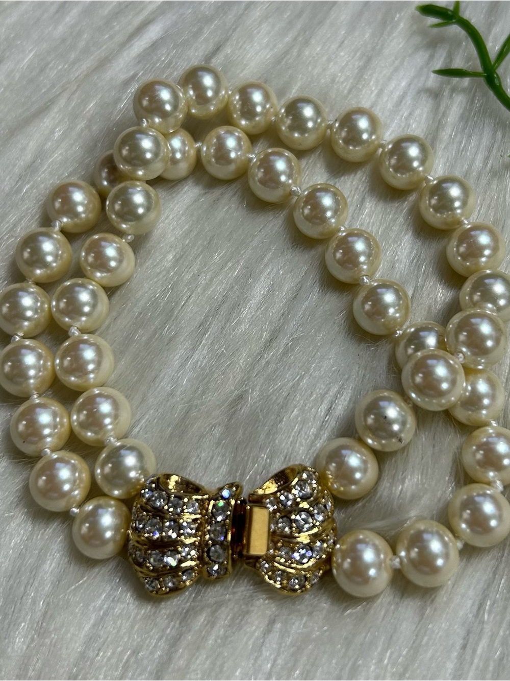 Vintage bow faceted rhinestones glass pearl knotted bracelet